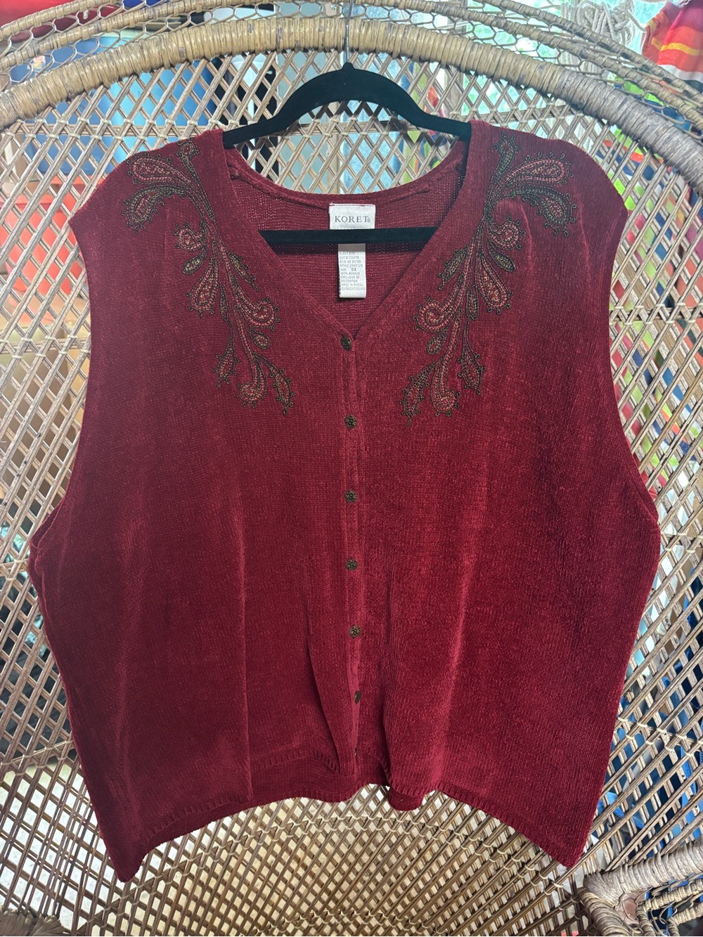 Koret Women's Burgundy Embroidered Button-Front Sweater Vest Vintage